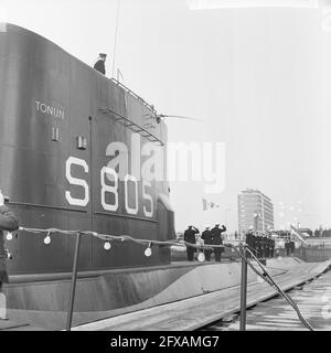 3 submarines Royal Navy were handed over to the Ron the region Navy at ...