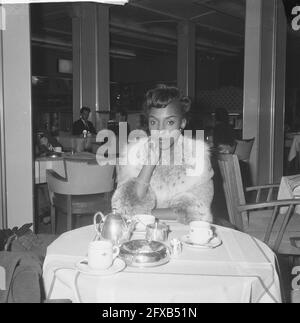 Elaine Delmar for KRO-TV in our country Date: March 27, 1962