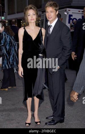 ANGELINA JOLIE, A MIGHTY HEART, 2007 Stock Photo - Alamy