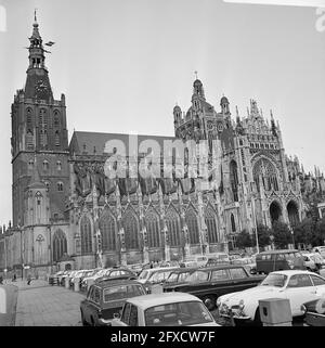Pax Christie foot march concluded with a meeting at St. John's Cathedral Den Bosch . Exterior of St. John's Cathedral, October 25, 1969, meetings, exterior, cathedrals, The Netherlands, 20th century press agency photo, news to remember, documentary, historic photography 1945-1990, visual stories, human history of the Twentieth Century, capturing moments in time Stock Photo