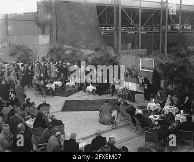 Launching Ms. Pensa at Jan Smit N. V., Alblasserdam, 11 March 1954, Launchings, The Netherlands, 20th century press agency photo, news to remember, documentary, historic photography 1945-1990, visual stories, human history of the Twentieth Century, capturing moments in time Stock Photo