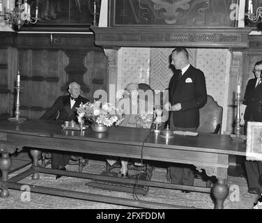 Queen Elisabeth of Belgium honorary member of the Dutch Bach Society, July 4th 1951, The Netherlands, 20th century press agency photo, news to remember, documentary, historic photography 1945-1990, visual stories, human history of the Twentieth Century, capturing moments in time Stock Photo