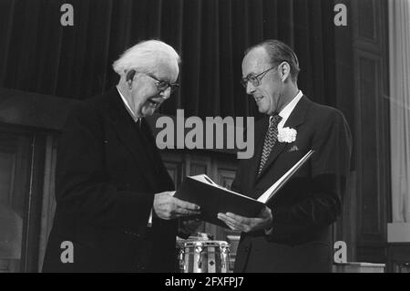 Presentation of the prize by Prince Bernhard to Swiss psychologist