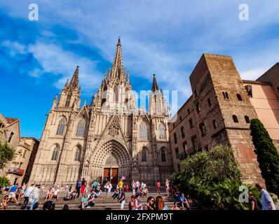 Cathedral of the Holy Cross and Saint Eulalia, Barcelona, Catalonia, Spain, Europe Stock Photo
