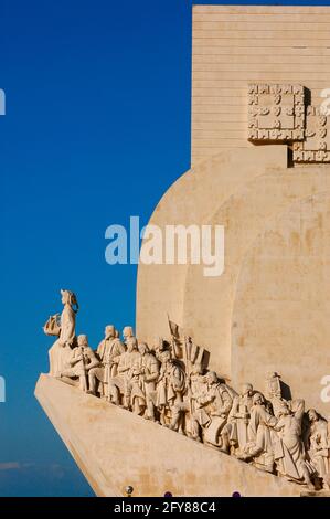 Portugal. Lisbon. Monument to the Discoveries. Erected in 1960 by Jose Angelo Cottinelli Telmo (1897-1948) and Leopoldo de Almeida (1898-1975) on ocassion of the five hundredth anniversary of the death of Henry the Navigator (1394-1460). It was designed to commemorate the Age of Discoveries in Portugal. Detail. Stock Photo