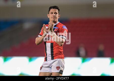 Eccles, UK. 27th May, 2021. Morgan Escare (1) of Salford Red Devils applauds the home supporters at the end of the game in Eccles, United Kingdom on 5/27/2021. (Photo by Simon Whitehead/SW Photo/News Images/Sipa USA) Credit: Sipa USA/Alamy Live News Stock Photo