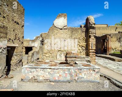 Grande Taberna (Great Tavern) - Herculaneum ruins, Italy Stock Photo