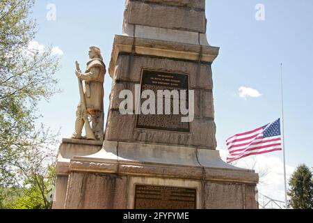 Tu-Endie-Wei State Park, WV, USA. The monument commemorating the 1774 Battle of Point Pleasant. Stock Photo