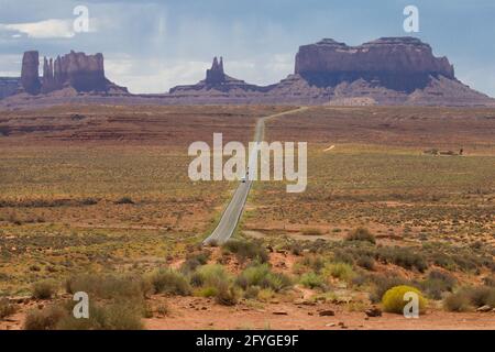 Monument Valley from Forrest Gump Point, Arizona Utah border Stock Photo -  Alamy