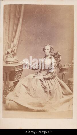 Victorian Brighton, Sussex CDV (Carte De Visite) Showing a Seated Lady Stock Photo