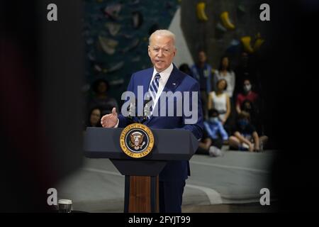 Alexandria, United States Of America. 28th May, 2021. United States President Joe Biden delivers remarks at Sportrock Climbing Center in Alexandria, Virginia to celebrate the significant progress Virginia has made in the fight against COVID-19, in partnership with the Biden-Harris Administration on Friday, May 28, 2021. Credit: Chris Kleponis/Pool/Sipa USA Credit: Sipa USA/Alamy Live News Stock Photo