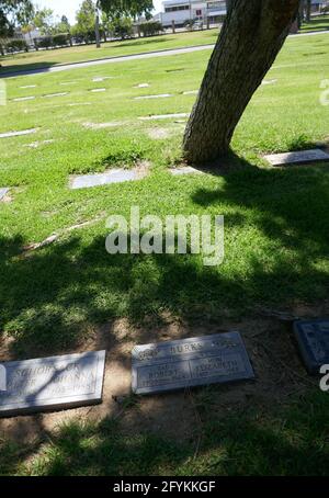 Huntington Beach, California, USA 27th May 2021 A general view of atmosphere of cinematographer Robert Burks Grave at Good Shepherd Catholic Cemetery on May 27, 2021 in Huntington Beach, California, USA. Photo by Barry King/Alamy Stock Photo Stock Photo