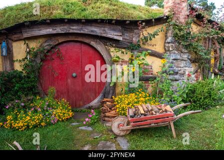 Samwise Gamgee's home in Hobbiton village from the movies The Hobbit and Lord of the Rings, New Zealand