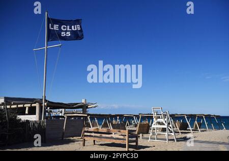 Illustration Saint Tropez and Ramatuelle. Pampelonne Beach, legendary Club ‘Le Club 55’ owner Patrice de Colmont Saint Tropez, southeastern France, on May 2021. Photo by Christian Liewig/ABACAPRESS.COM Stock Photo