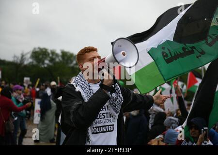 Washington DC, USA. 29th May, 2021. Tens of thousands participate in the 'National March for Palestine' in Washington, D.C. on May 29th, 2021.  Marchers gathered at the Lincoln Memorial to protest Israeli actions in the Middle East. Credit: Diego Montoya/Alamy Live News