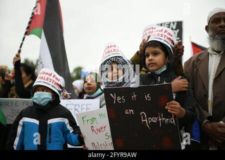 Washington DC, USA. 29th May, 2021. Tens of thousands participate in the 'National March for Palestine' in Washington, D.C. on May 29th, 2021.  Marchers gathered at the Lincoln Memorial to protest Israeli actions in the Middle East. Credit: Diego Montoya/Alamy Live News Stock Photo