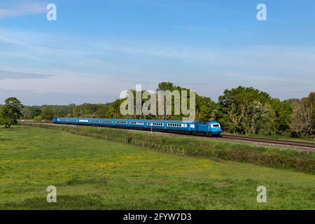 The Midland Pullman fine dining train passes through the Devon countryside heading for Penzance with the Cornish Coastal Pullman service. Stock Photo