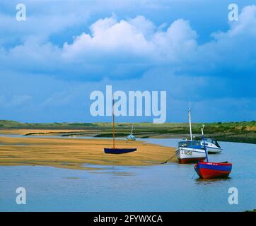 UK, England, Norfolk, Burnham Overy Staithe, estuary at low tide, Stock Photo