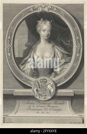 Portrait of Hanover Anna; Anne Princesse Roese de la Grande Brittany, Princesse d'Orange. Portrait of Anna van Hanover (1709-1759), wife of Willem IV from Oranje-Nassau. Shown in oval picture frame above a console, with the royal weapon of England on which a lion and a unicorn are depicted. Stock Photo