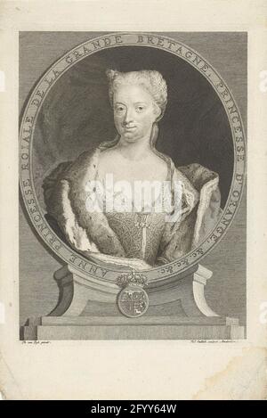 Portrait of Hanover Anna; Anne Princess Royale de la Grande Brittany, Princesse d'Orange. Portrait of Anna van Hanover (1709-1759), wife of Willem IV from Oranje-Nassau. Shown in oval frame with French text. Under the England Royal Coat of Arms. Stock Photo