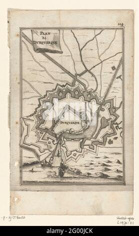 Illustration for 'The Labor of Mars' by Allain Manesson Mallet. Ground plan of a fortress by the sea (Dunkirk). In the top right the number 114 (= the number of the page in the book to which the illustration is placed). Stock Photo