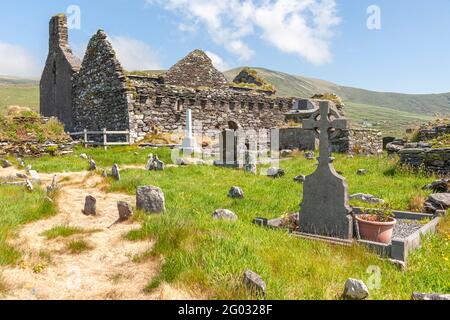 Old Glen Cemetery, Glen, Skellig Ring, County Kerry, Ireland Stock Photo