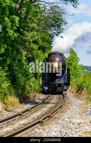 Paradise, PA, USA - May 31, 2021: The Norfolk & Western Class J 611, the sole survivor of 14 Class J steam locomotives, runs the rails of the historic Stock Photo