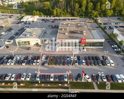 2021, Nissan Dealership in London Ontario Canada Aerial, 1055 Wharncliffe Rd S. Luke Durda/Alamy Stock Photo