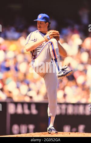 Philadelphia Phillies pitcher Mitch Williams on the mound -- Please credit  photographer Kirk Schlea Stock Photo - Alamy