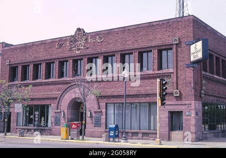 Fennimore Cheese Shop, Igor the Mouse statue, Route 61, Fennimore,  Wisconsin Stock Photo - Alamy