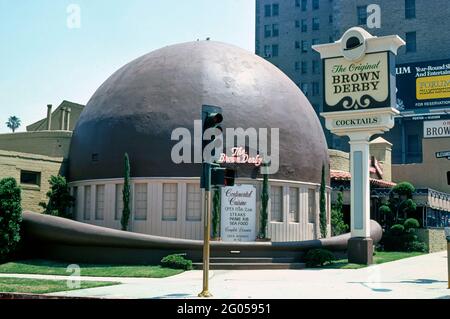 Brown derby cheap hat shop