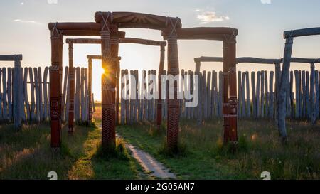 29 May 2021, Saxony-Anhalt, Pömmelte: Evening sun at the Pömmelte ring sanctuary. The prehistoric cult site is also known as the German Stonehenge. The State Office for the Preservation of Monuments and Archaeology is currently excavating a Bronze Age settlement around 4200 years old in the immediate vicinity of the ring ditch. According to archaeologists, it is the largest Early Bronze Age settlement in Central Europe. Photo: Stephan Schulz/dpa-Zentralbild/ZB Stock Photo