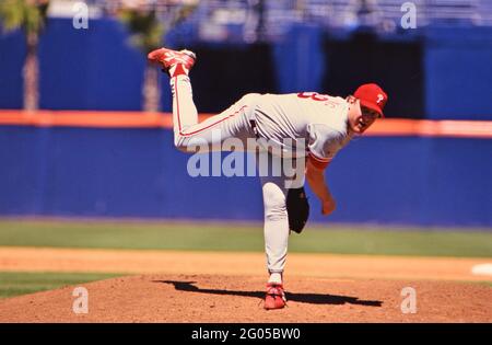 Former San Diego Padres pitcher Rollie Fingers participates in the  old-timers game at the 1992 MLB All-Star game -- Please credit photographer  Kirk Schlea Stock Photo - Alamy