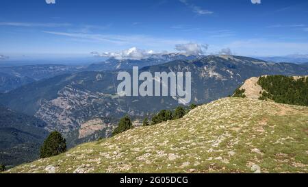 Views from the Gallina Pelada summit, looking towards the Port del Comte range (Berguedà, Catalonia, Spain, Pyrenees) Stock Photo