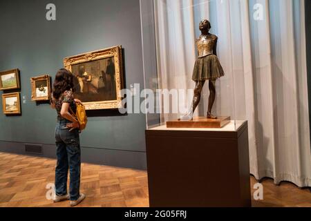 Philadelphia, USA. 31st May, 2021. People visit the Philadelphia Museum of Art in Philadelphia, Pennsylvania, the United States, on May 31, 2021. The museum has opened to public after four years of construction and renovation. Credit: Liu Jie/Xinhua/Alamy Live News Stock Photo