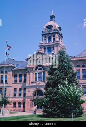 2000s United States -  Benton County Courthouse, Vinton, Iowa 2003 Stock Photo