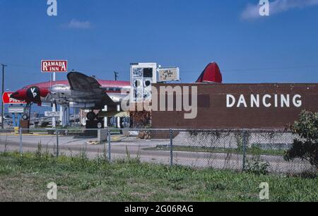 1980s America -  Village Place Crash Landing Disco, New Orleans, Louisiana 1982 Stock Photo