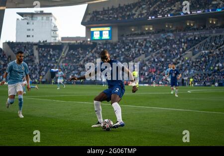 Ryal Quay, UK. 29th May, 2021. Antonio RŸdiger of Chelsea during the UEFA Champions League Final match between Manchester City and Chelsea at The Est‡dio do Drag‹o, Porto, Portugal on 29 May 2021. Photo by Andy Rowland. Credit: PRiME Media Images/Alamy Live News Stock Photo