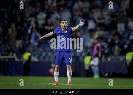 Ryal Quay, UK. 29th May, 2021. Mateo Kovačić of Chelsea during the UEFA Champions League Final match between Manchester City and Chelsea at The Estádio do Dragão, Porto, Portugal on 29 May 2021. Photo by Andy Rowland. Credit: PRiME Media Images/Alamy Live News Stock Photo