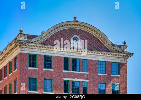 Providence Gas Company Building, 100 Weybosset Street, designed by Clarke & Howe, in Colonial Revival style. Built in 1924. Stock Photo