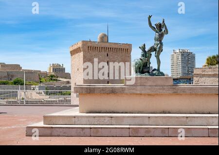 Le dresseur d'oursons, a statue by Louis Botinelly in front of Fort Saint-Jean in Marseille Stock Photo