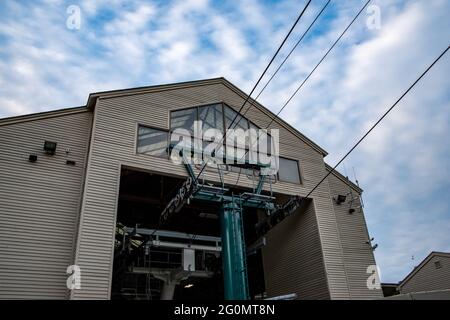 Loon Mountain Resort Gondola House springtime Stock Photo