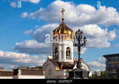 Detached bell tower next to the Cathedral of Christ the Savior in Moscow. Stock Photo