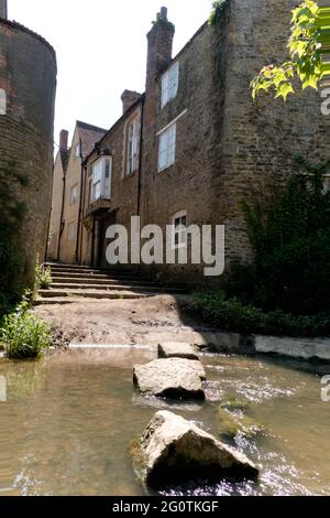 stepping stones across the River brue in Bruton Somerset Stock Photo