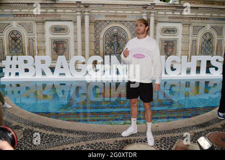 Miami Beach, FL, USA. 03rd June, 2021. Floyd Mayweather and Logan Paul face off during media availability ahead of their June 6th exhibition boxing match at Villa Casa Casuarina at the former Versace Mansion on June 03, 2021 in Miami Beach Florida. Credit: Mpi04/Media Punch/Alamy Live News Stock Photo