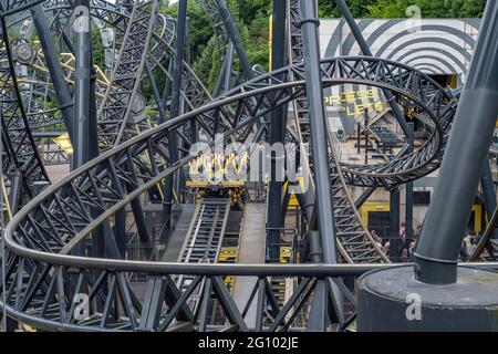 The World Record Holding Rollercoaster The Smiler At The Alton Towers ...