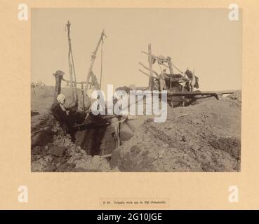 Irrigation works at the Nile; E 98. Irrigation work at the Nile (Schadoufs). The photo is part of the photo series from Egypt collected by Richard Polak. Stock Photo