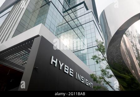 HYBE, June 1, 2021 : The new headquarters building of HYBE in Seoul, South  Korea. The name of the K-pop company behind BTS, Seventeen and Tomorrow X  Together, was changed from Big
