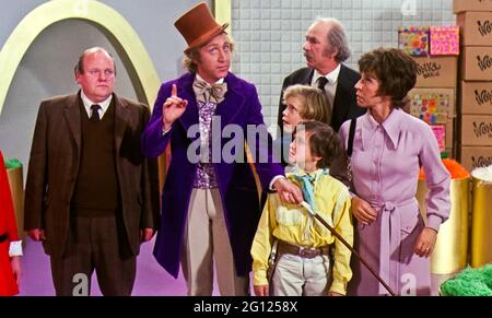 USA. Nora Denney, Roy Kinnear, Julie Dawn Cole, Denise Nickerson and