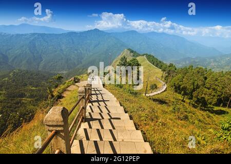 Tarey Bhir point is a favourite tourist spot.The word 'Bhir' means cliff in the local Nepal language,about 10,000 feet long path, a breathtaking viewp Stock Photo